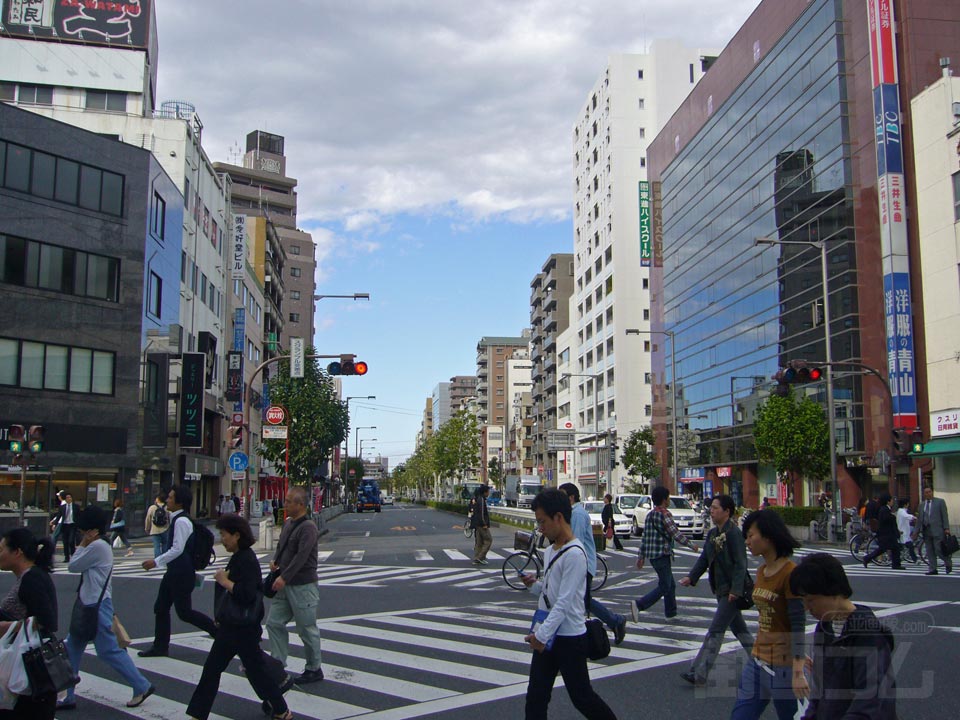赤羽東本通り