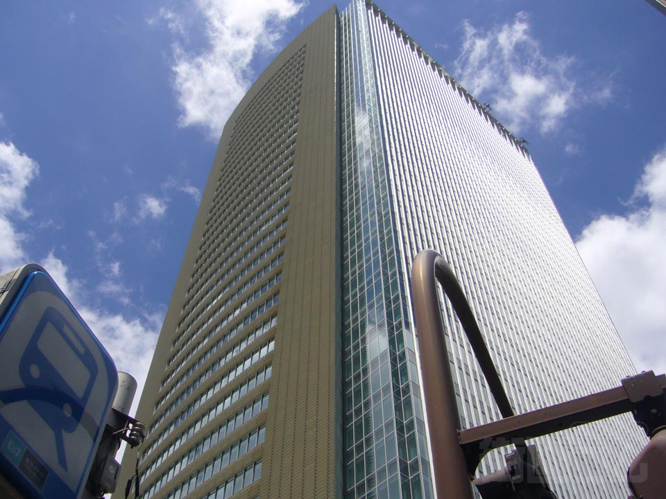赤坂Bizタワー