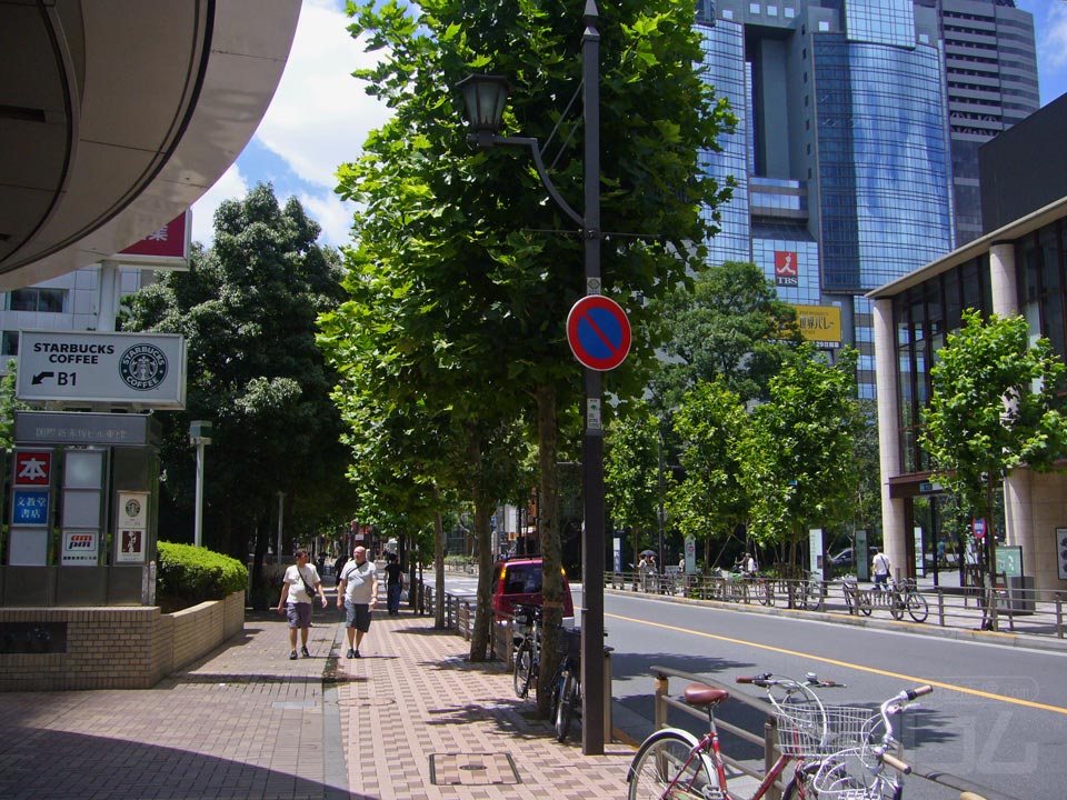 赤坂通り(都道413号線)