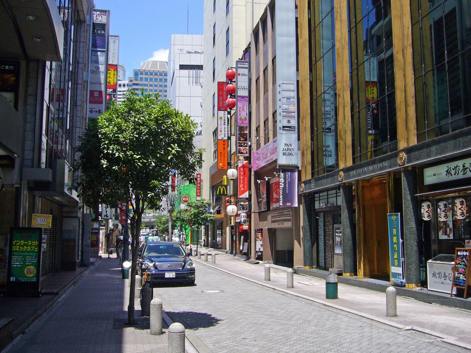 エスプラナード赤坂商店街