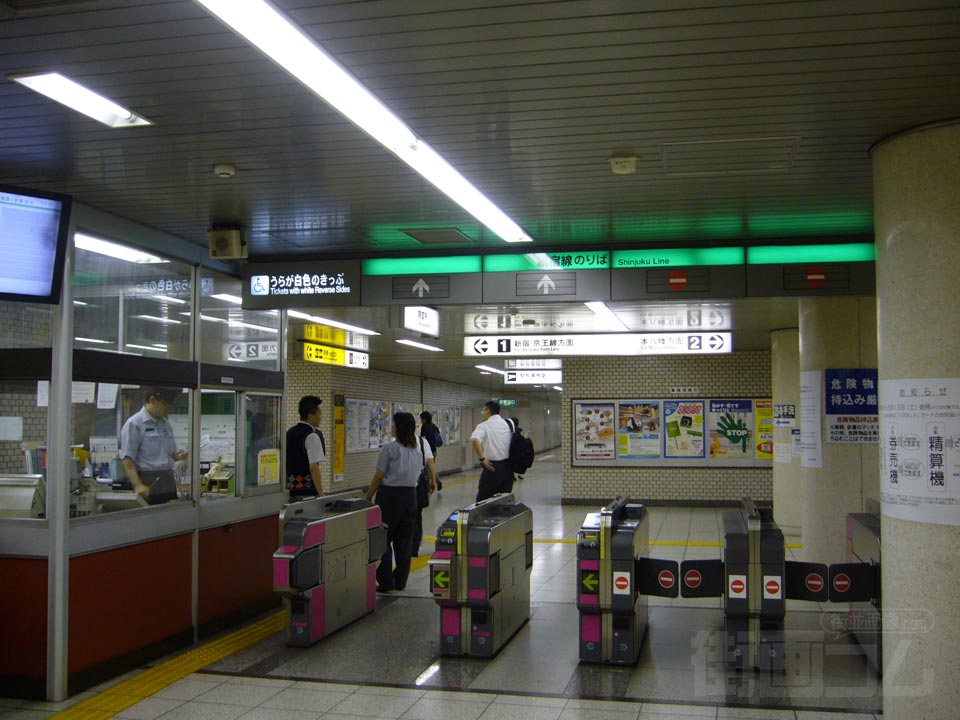 都営地下鉄曙橋駅写真画像