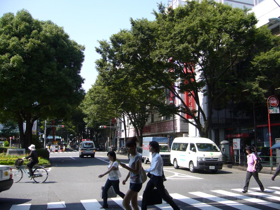 阿佐ヶ谷駅北口交差点