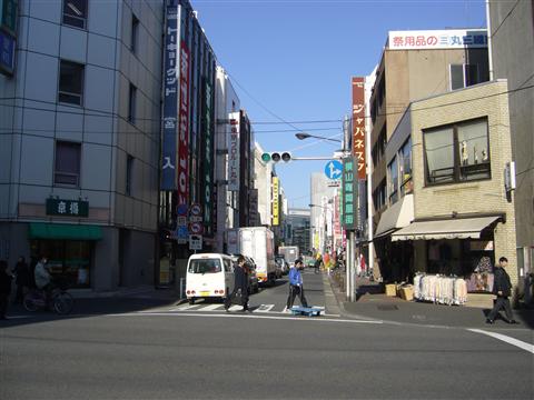 横山町大通り
