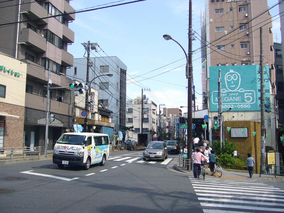 白山上交差点