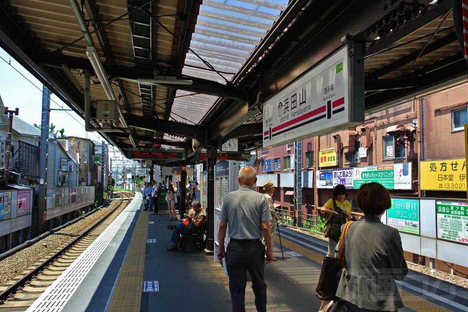 京王浜田山駅ホーム(京王井の頭線)
