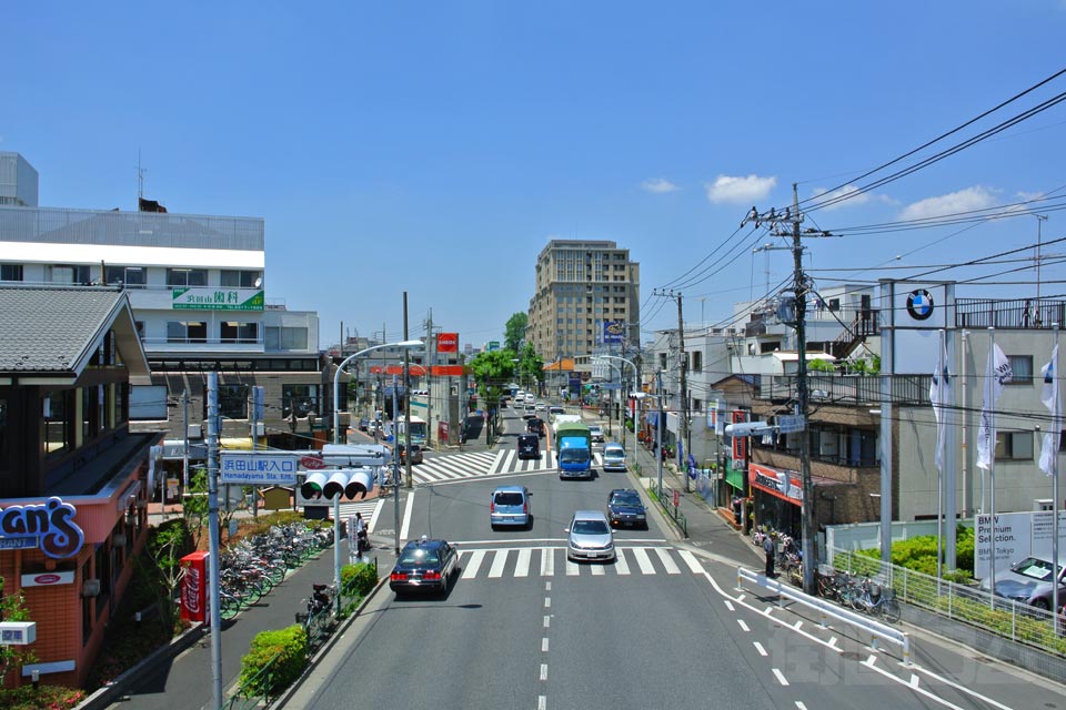 浜田山駅入口交差点
