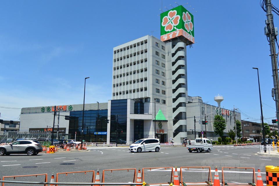 ライフ平和台店