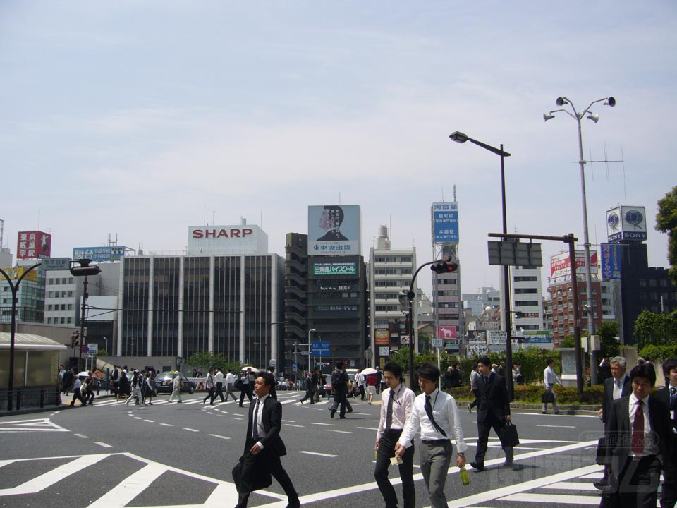 市ヶ谷駅交差点写真画像