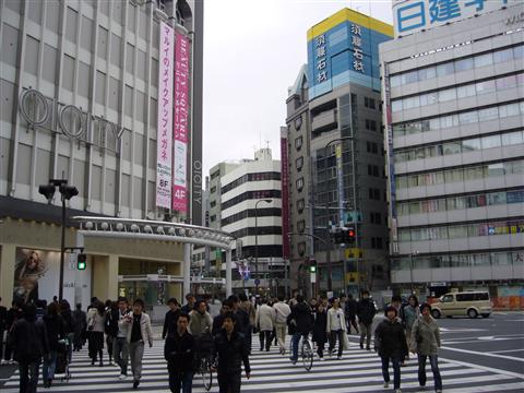 西口五差路交差点写真画像