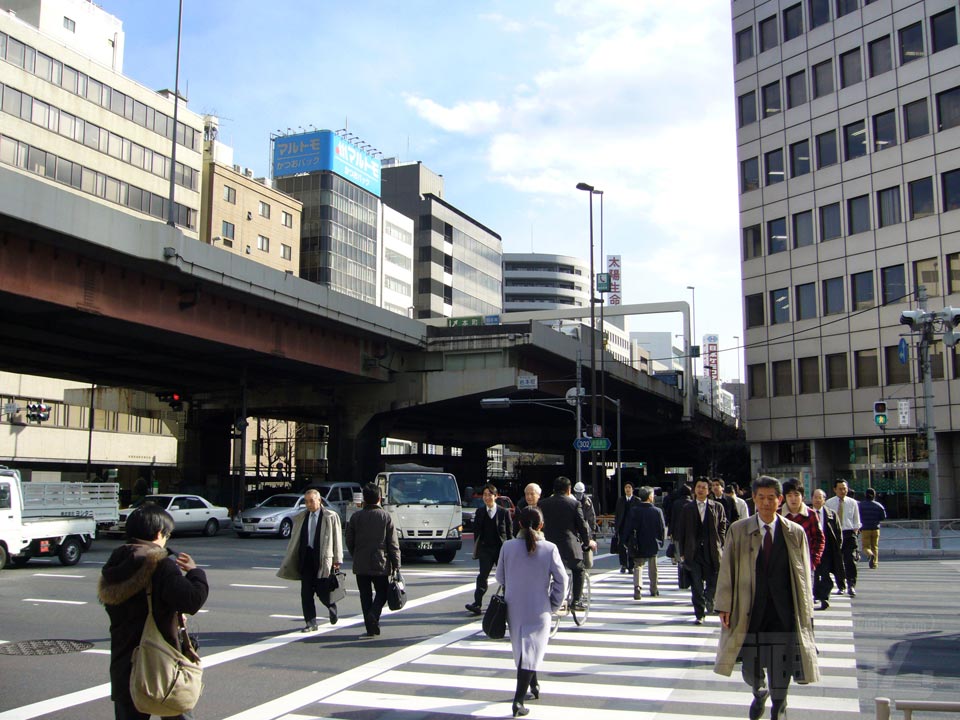 岩本町交差点