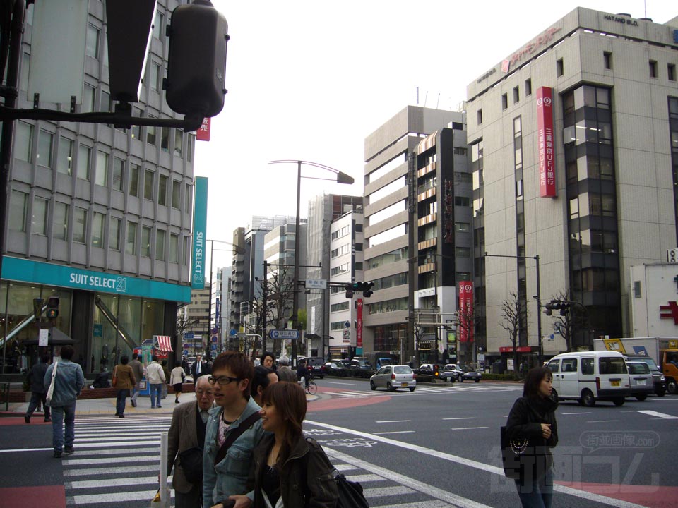 神保町交差点