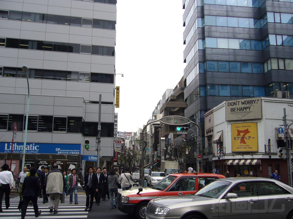 神田すずらん通り