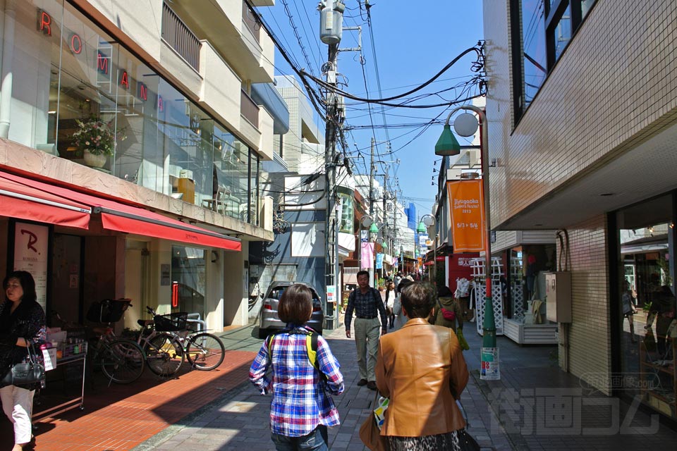 ヒルサイド通り