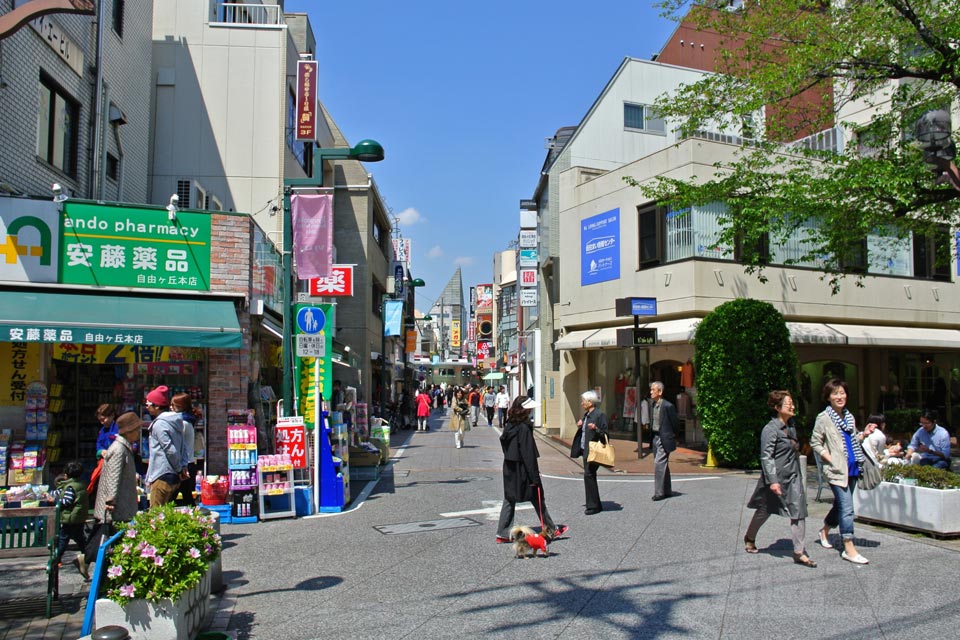 自由が丘南口商店街