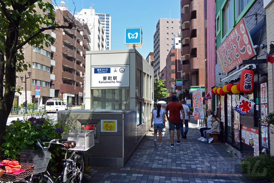 東京メトロ要町駅前