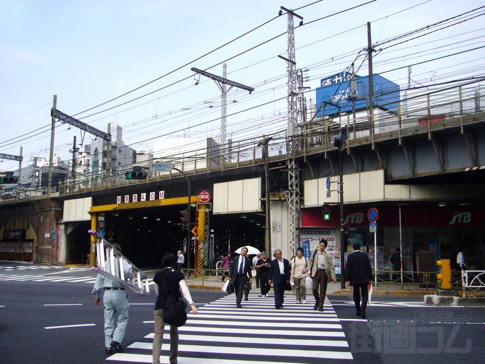 神田駅北口交差点