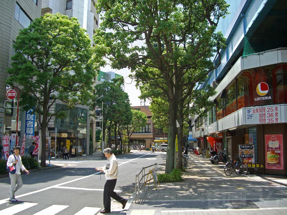 東京メトロ葛西駅西口前南側