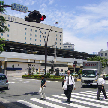 東京都杉並区高円寺駅前写真画像