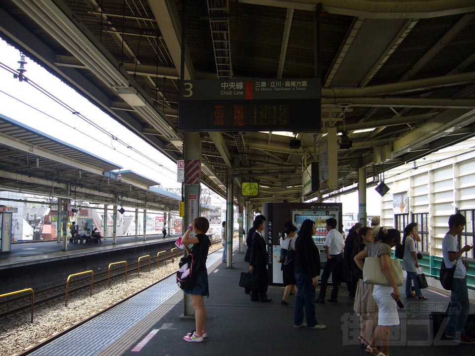 JR高円寺駅ホーム