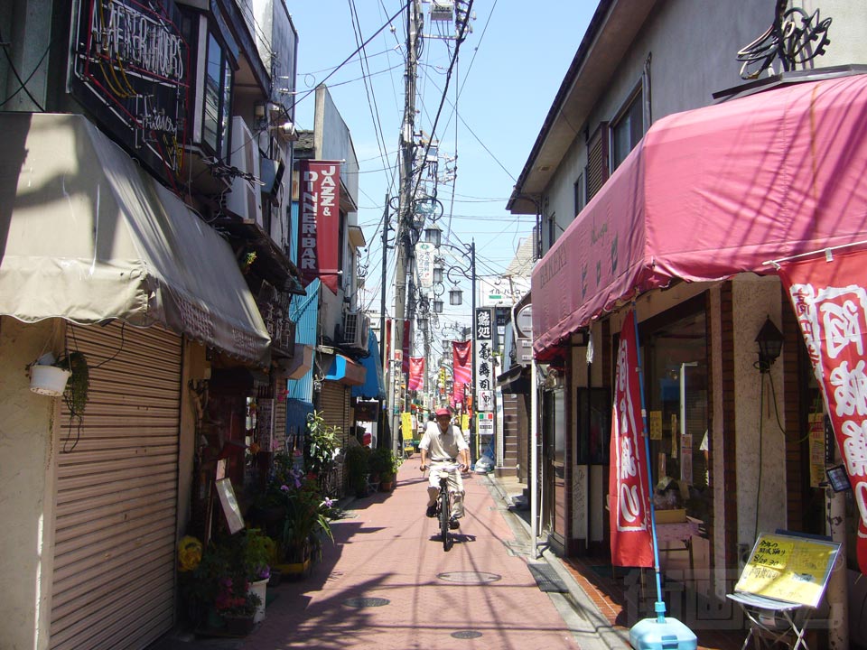 高円寺中通商店街