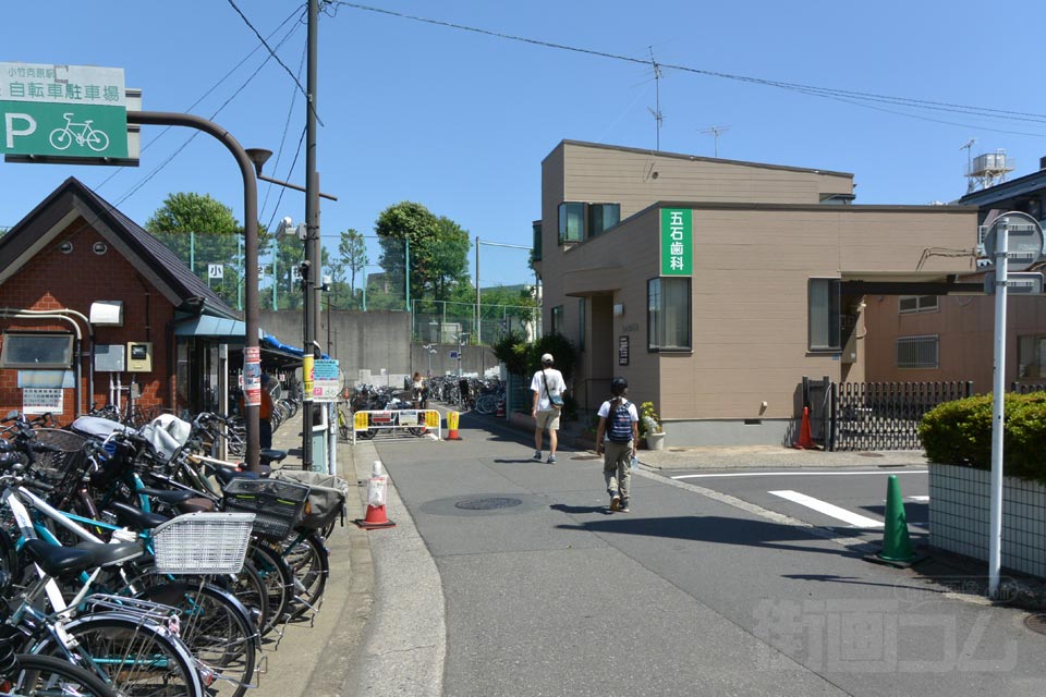 東京メトロ小竹向原駅前