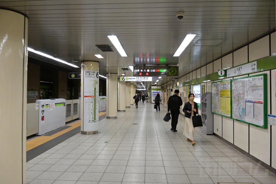 都営地下鉄九段下駅ホーム