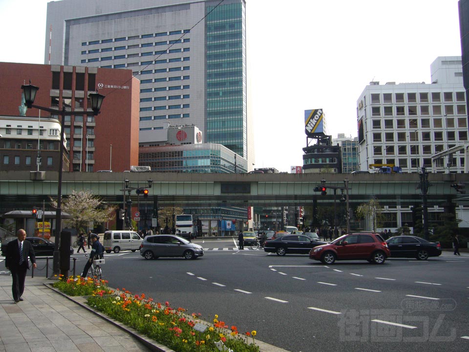 中央通り(国道4号線)