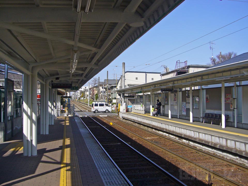 東急宮の坂駅ホーム写真画像