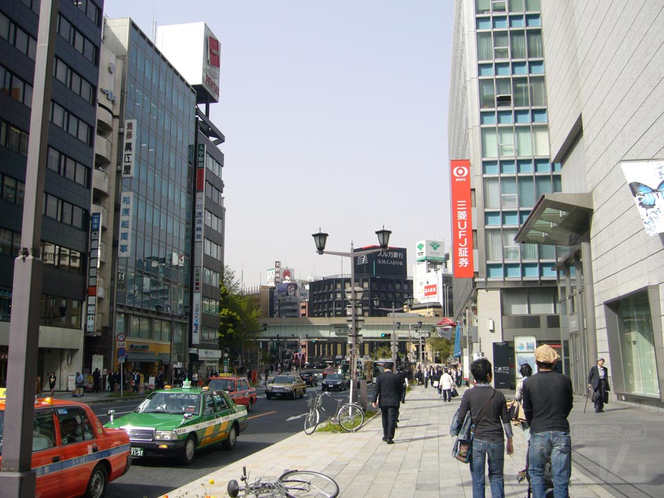 中央通り(国道1号線)