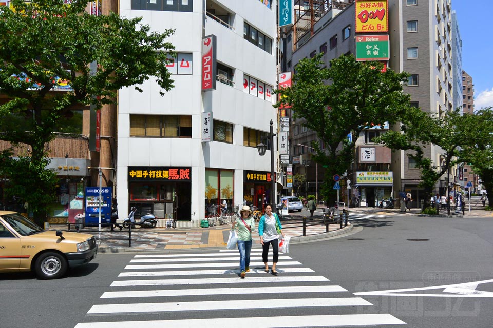 JR・京成日暮里駅東口前