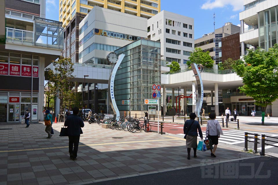 JR・京成日暮里駅東口前