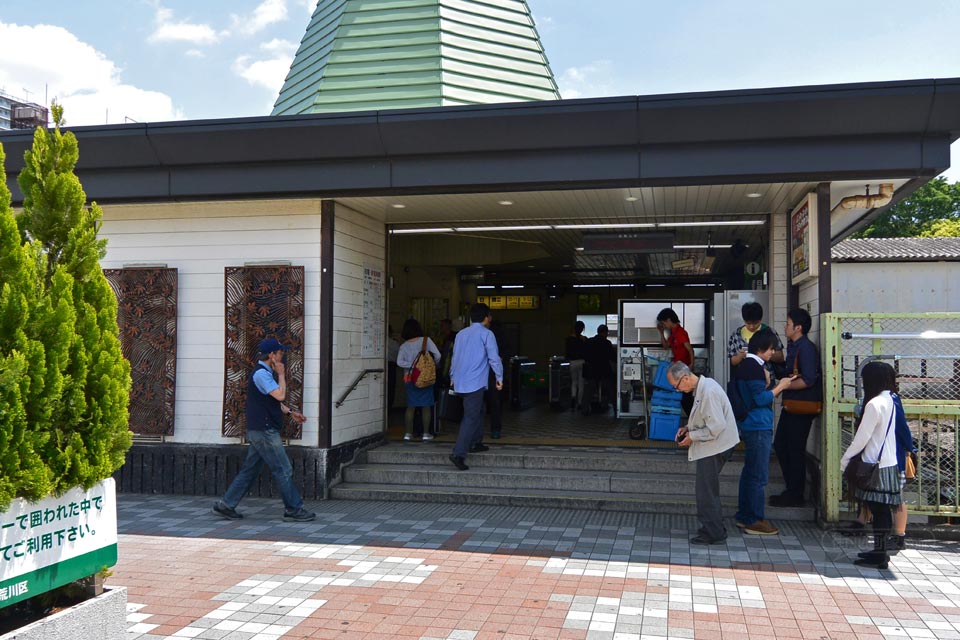 JR日暮里駅南口