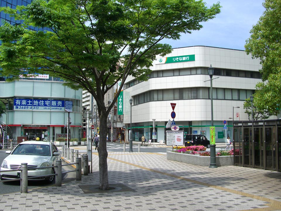 東京メトロ西葛西駅北口南側