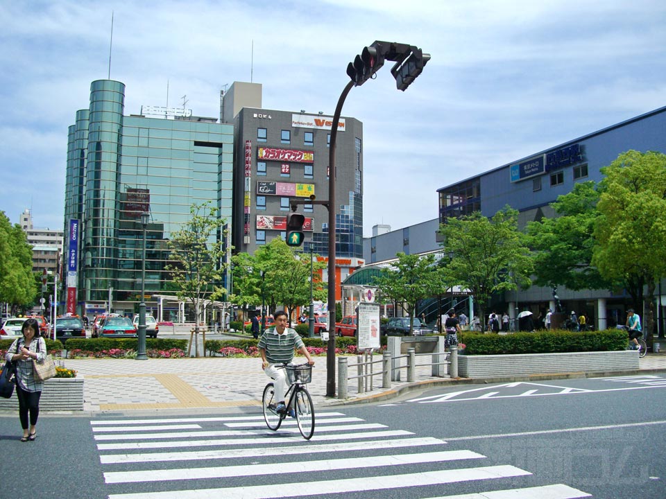 東京メトロ西葛西駅北口前