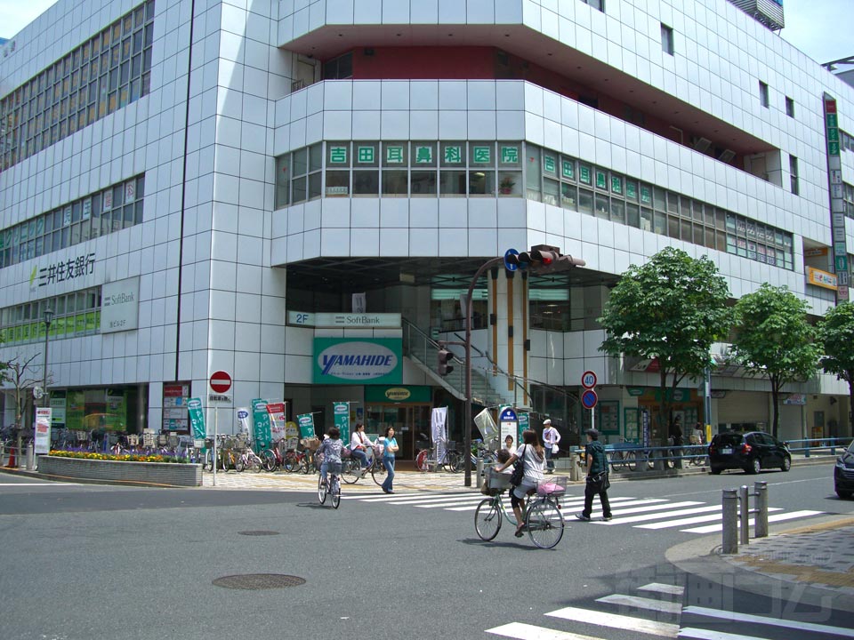 東京メトロ西葛西駅南口前