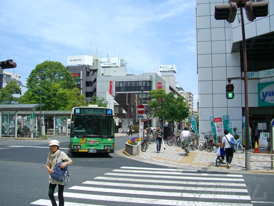 東京メトロ西葛西駅南口前