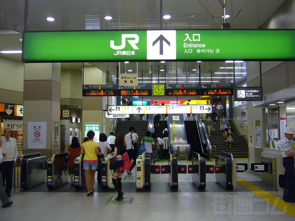 JR西荻窪駅改札口