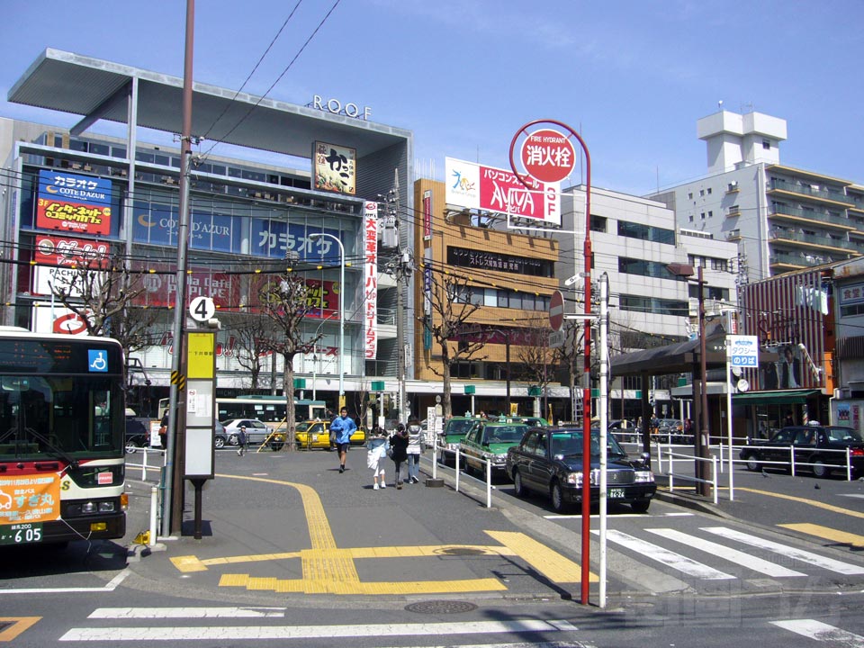JR・東京メトロ荻窪駅北口前