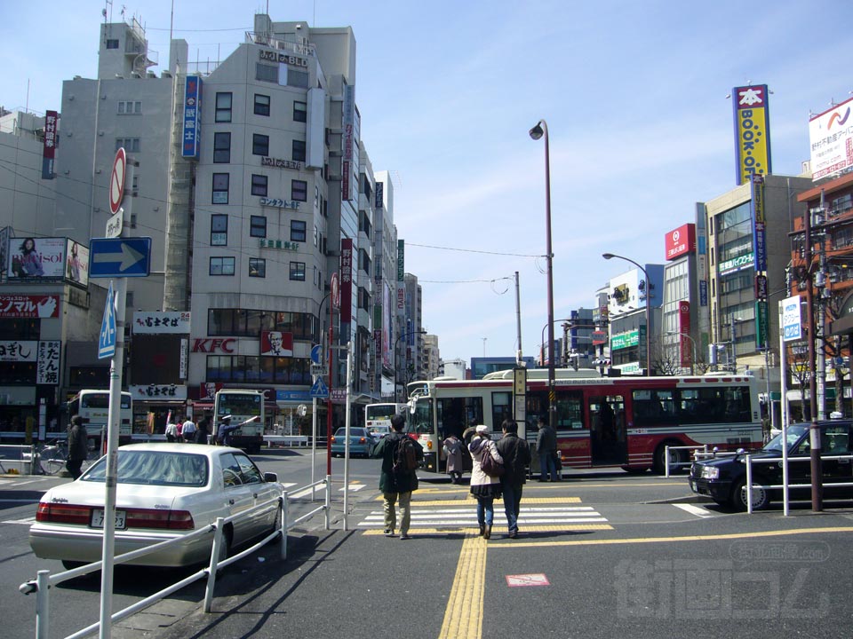 JR・東京メトロ荻窪駅北口前
