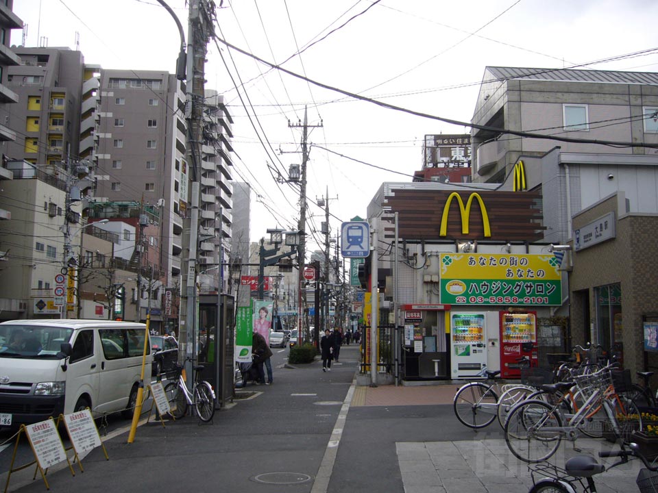 都営地下鉄大島駅前