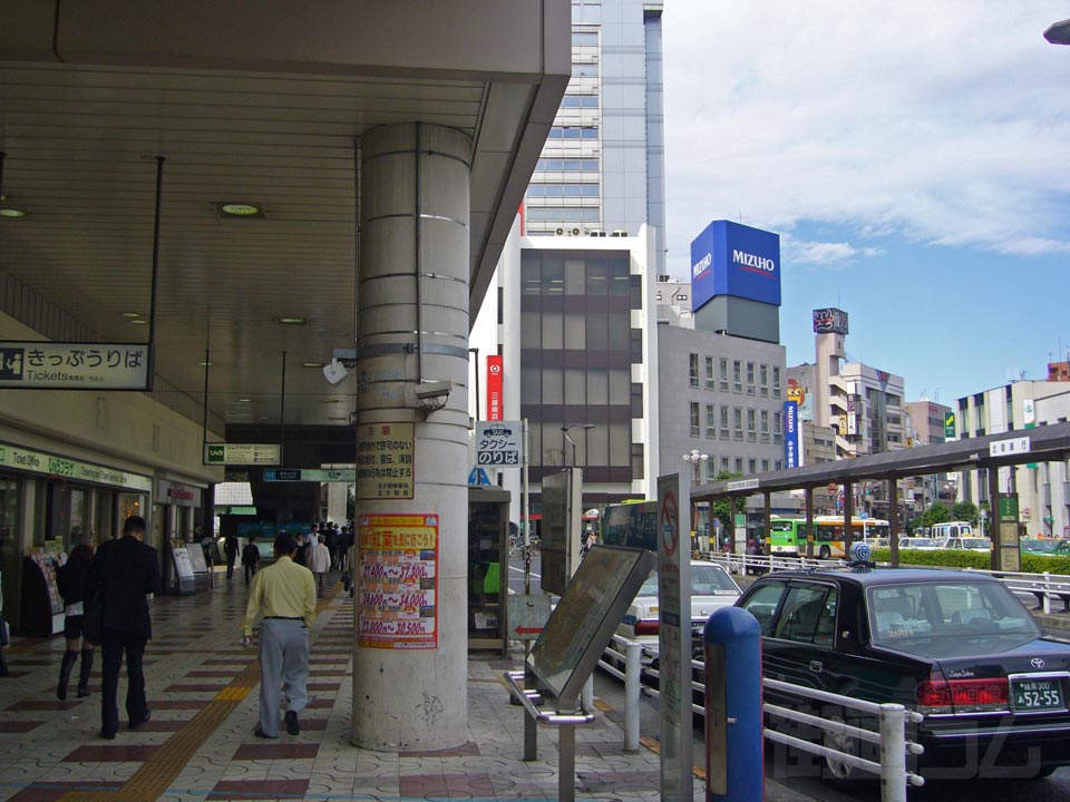 JR王子駅北口前写真画像