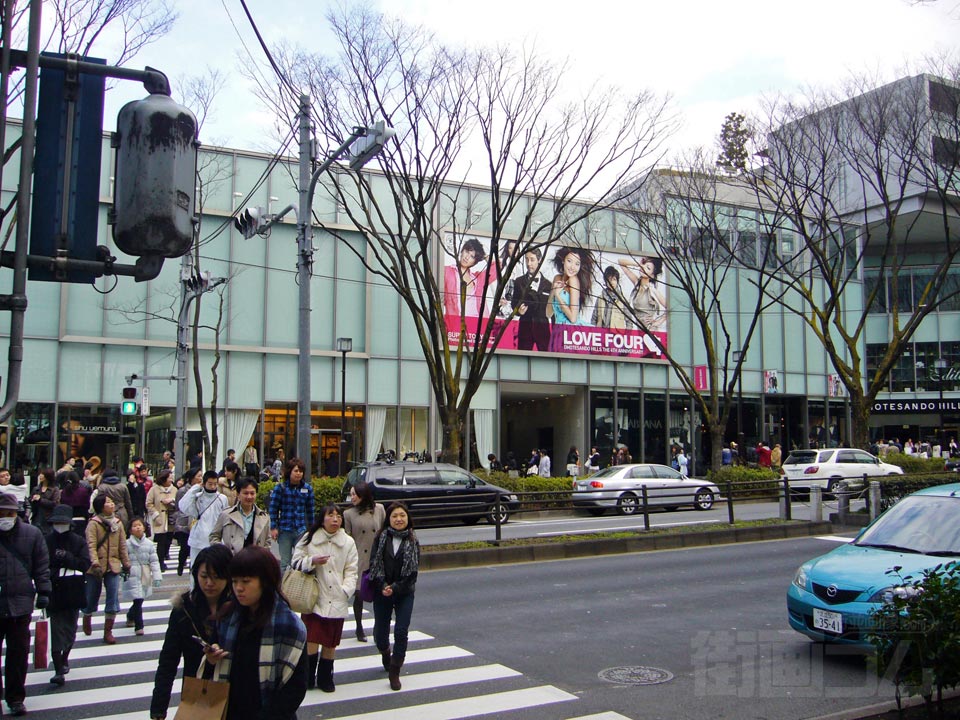 表参道ヒルズ