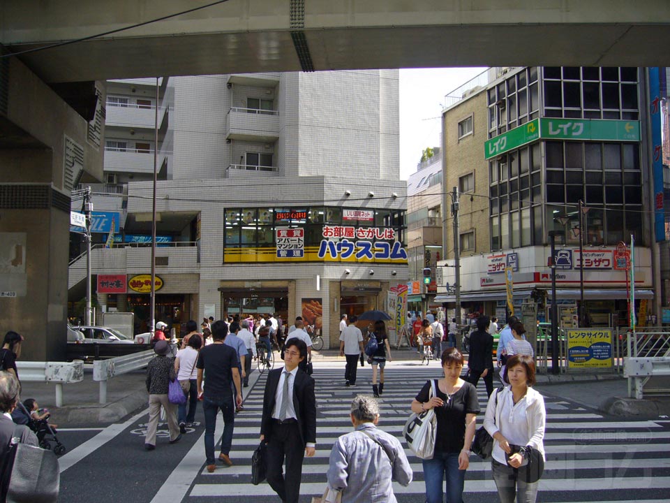 三軒茶屋交差点