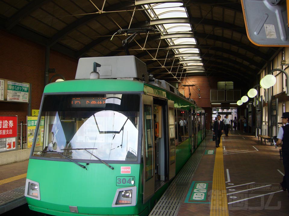 東急三軒茶屋駅ホーム(東急世田谷線)