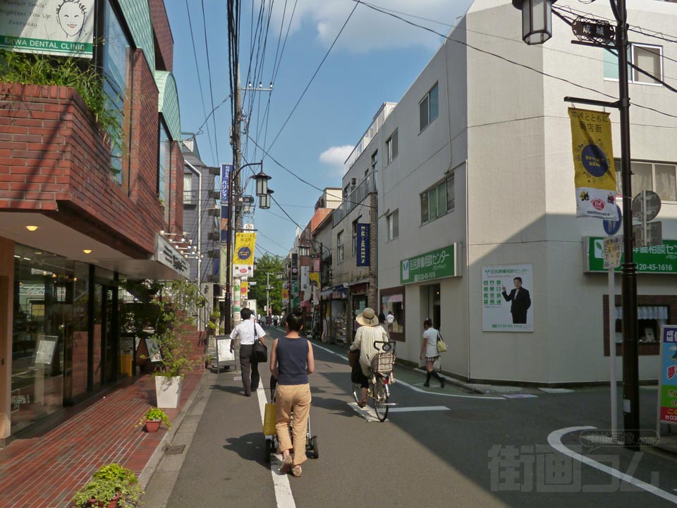 成城北口商店街