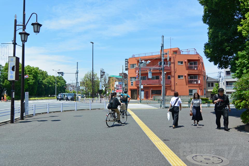 要町三丁目交差点