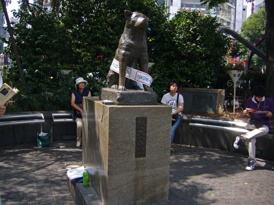 忠犬ハチ公像