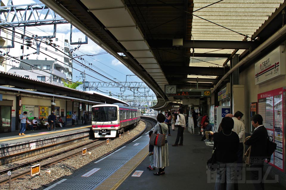 京王下高井戸駅写真画像