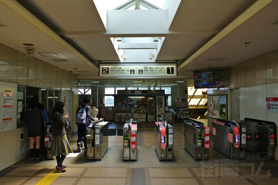 京王下高井戸駅写真画像
