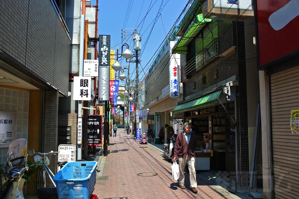 北口レンガ通り
